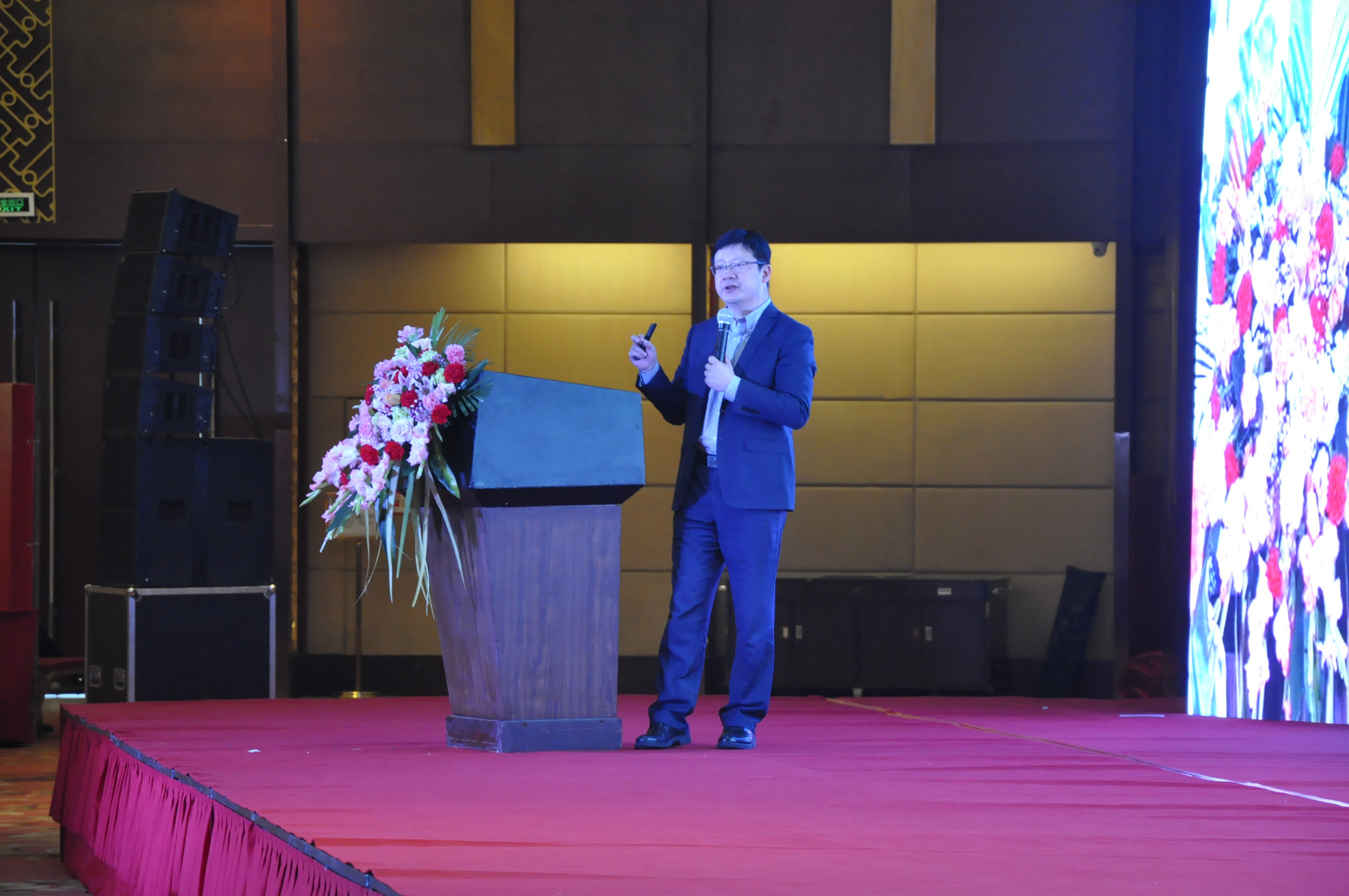 兴发xf(中国区)游戏有限公司