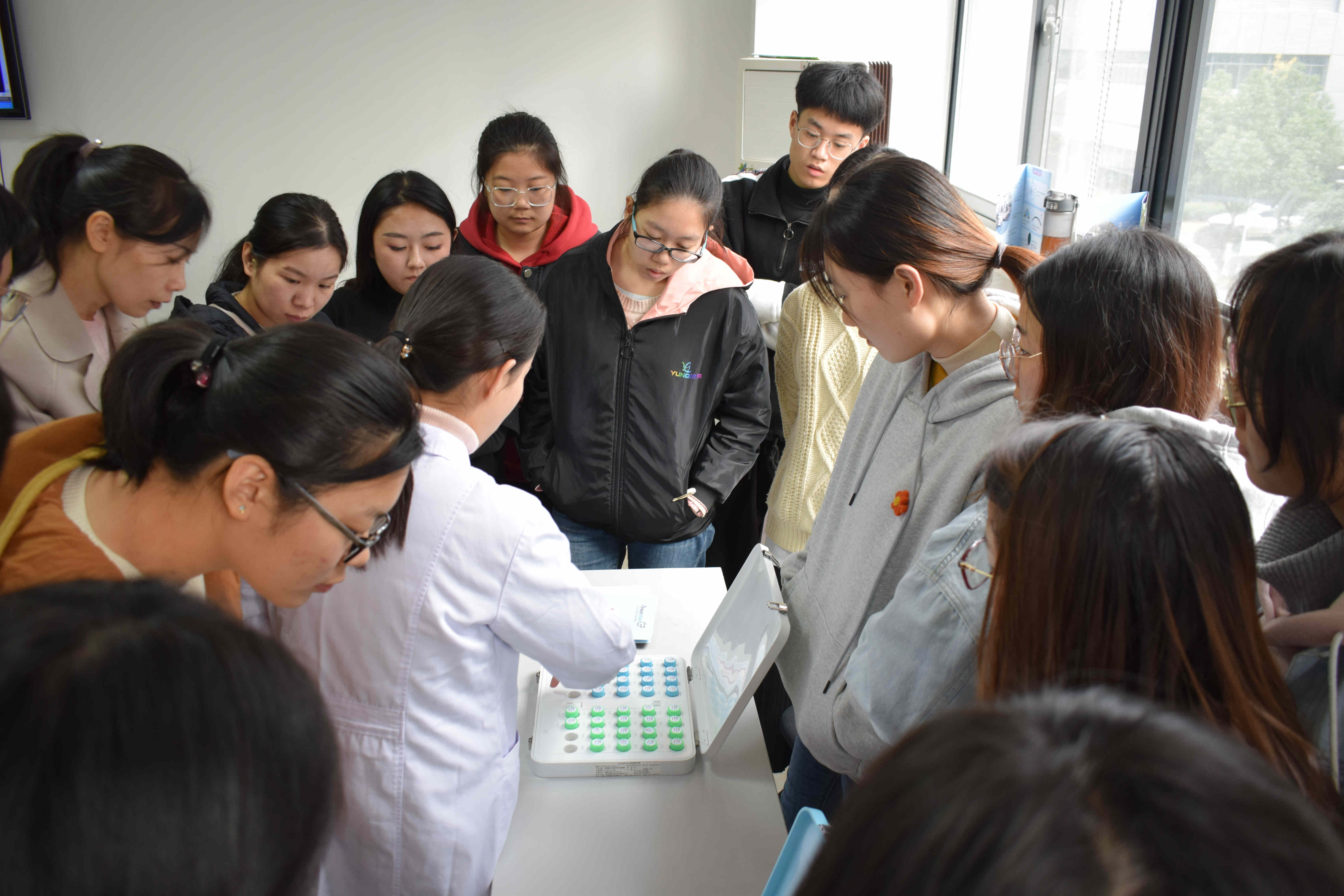 兴发xf(中国区)游戏有限公司